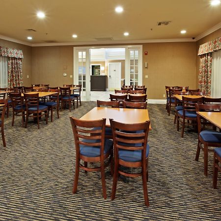 Holiday Inn Express Corning By Ihg Esterno foto