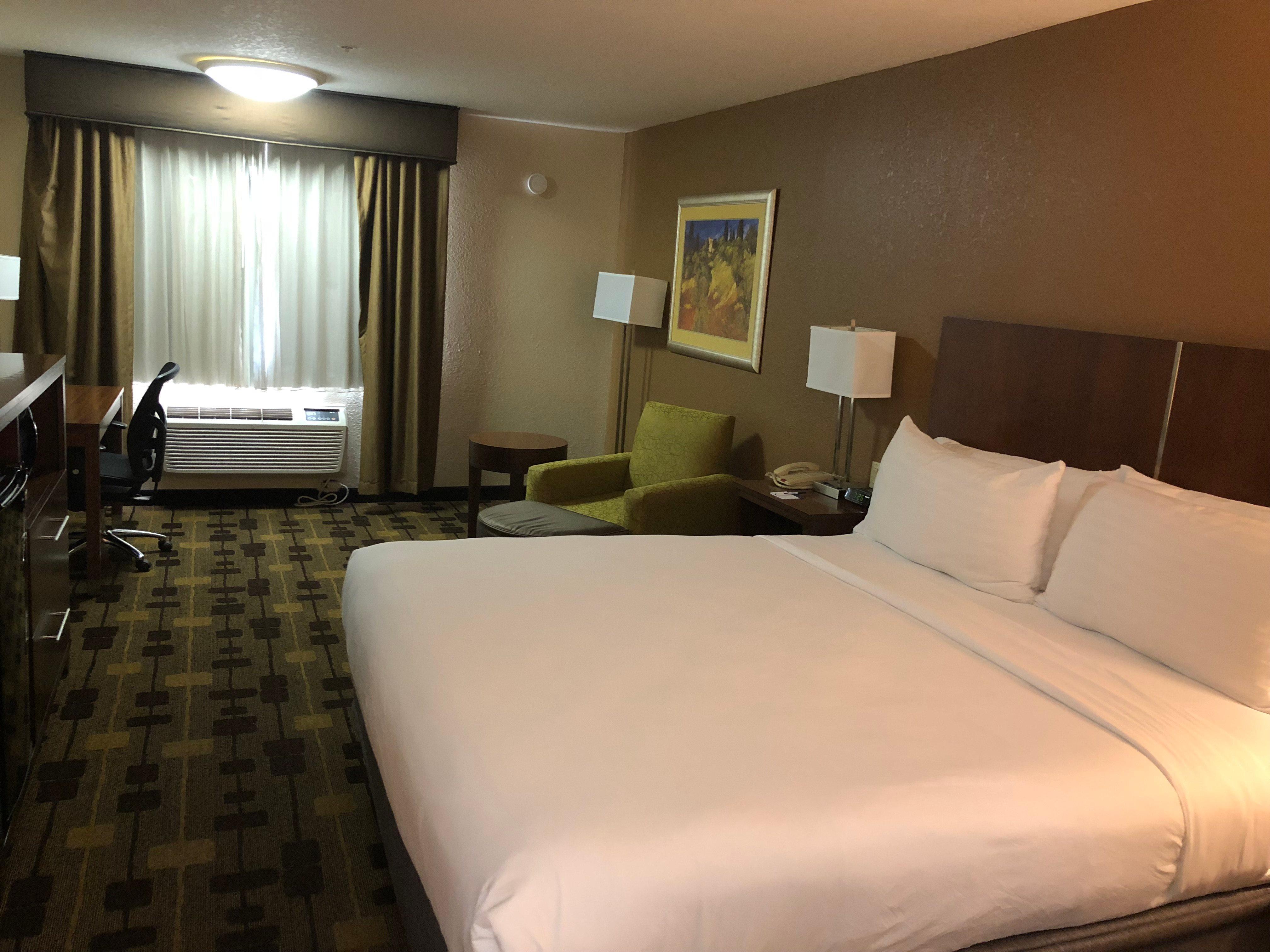 Holiday Inn Express Corning By Ihg Esterno foto