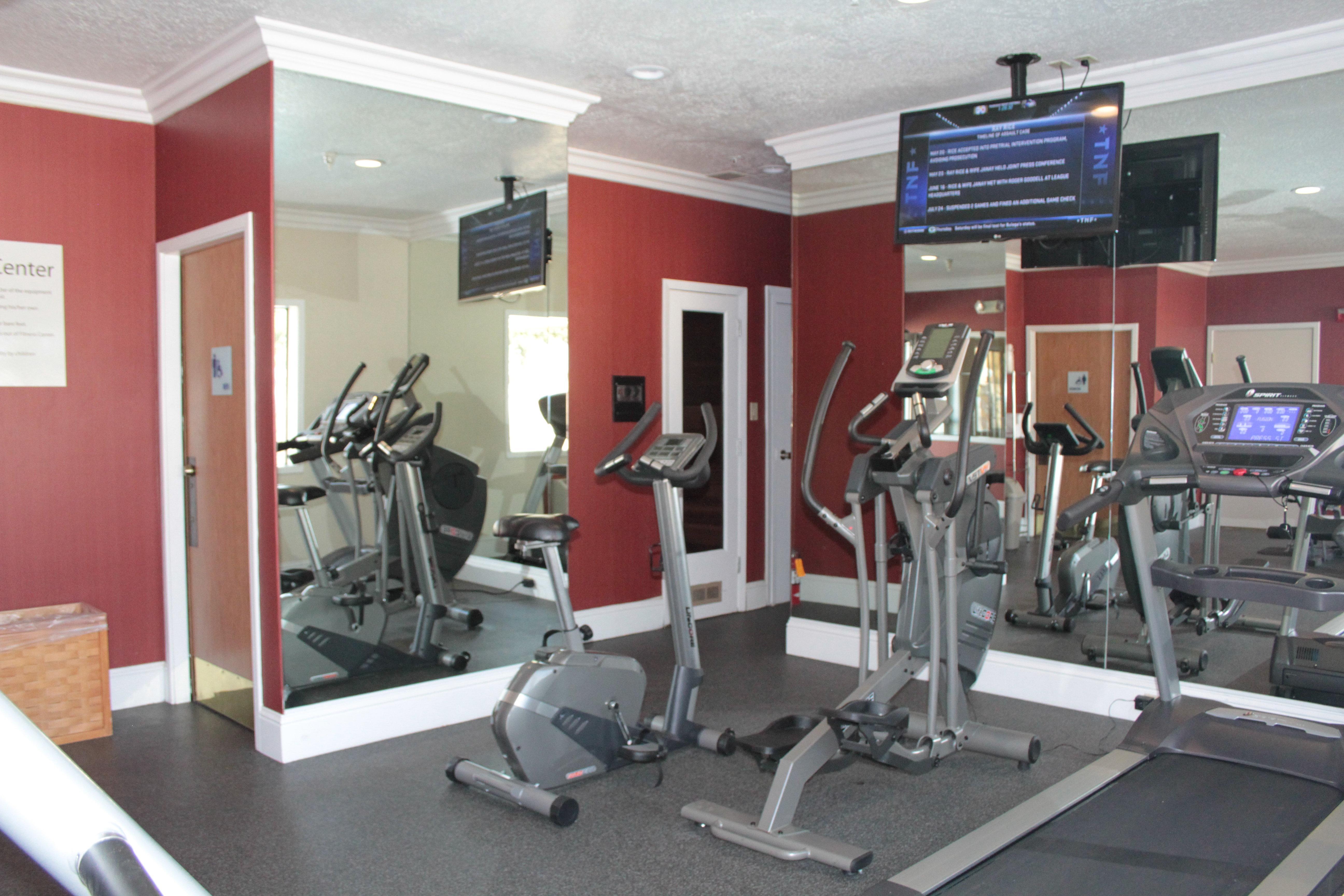 Holiday Inn Express Corning By Ihg Esterno foto