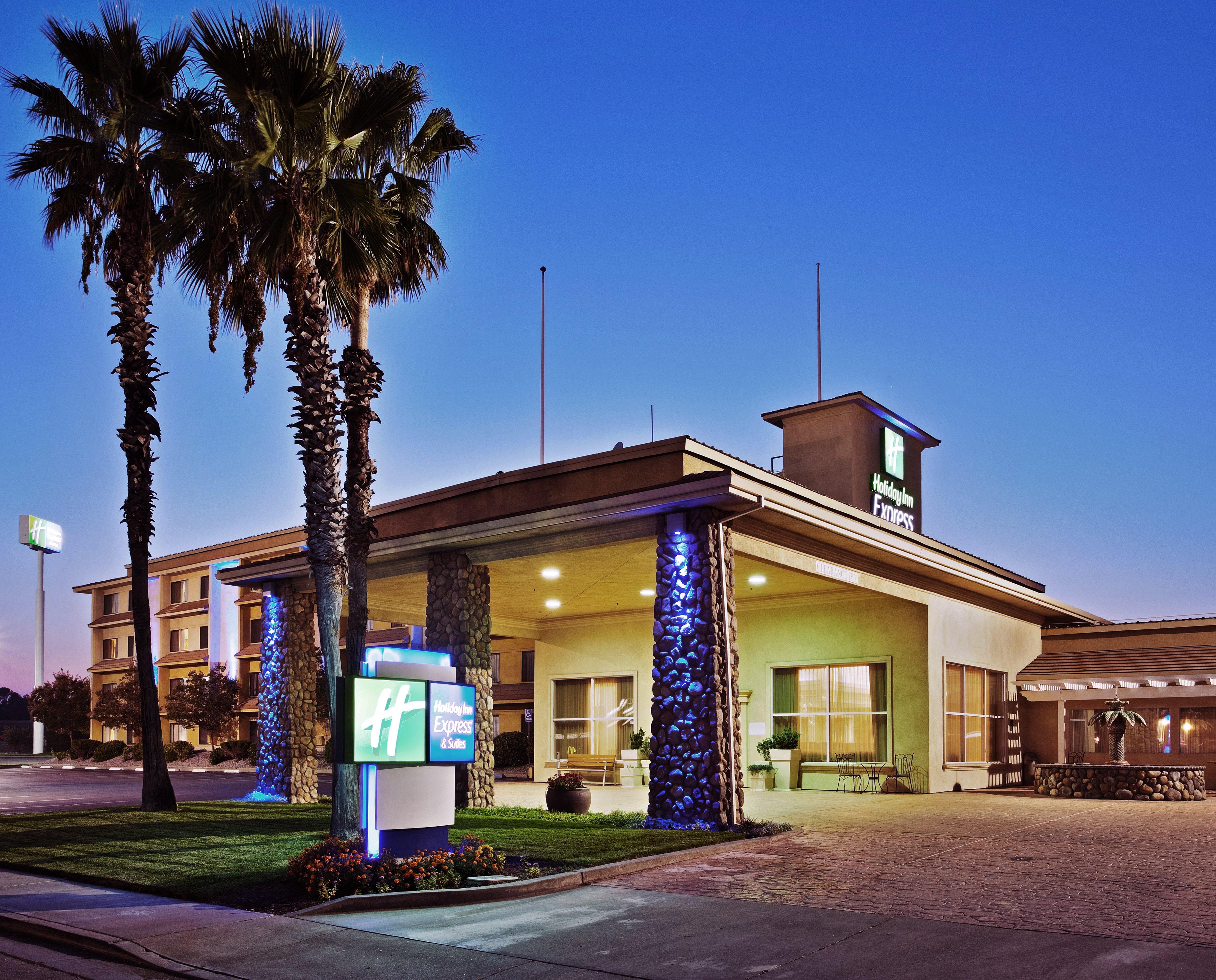 Holiday Inn Express Corning By Ihg Esterno foto