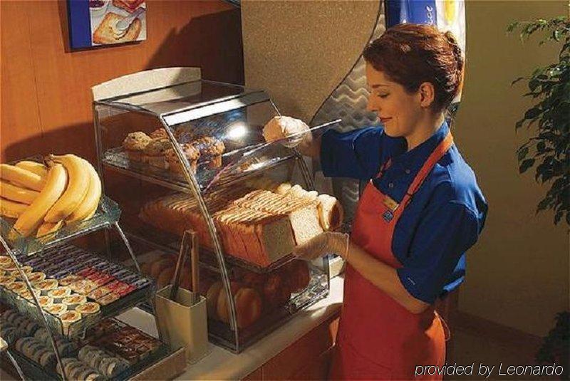 Holiday Inn Express Corning By Ihg Esterno foto