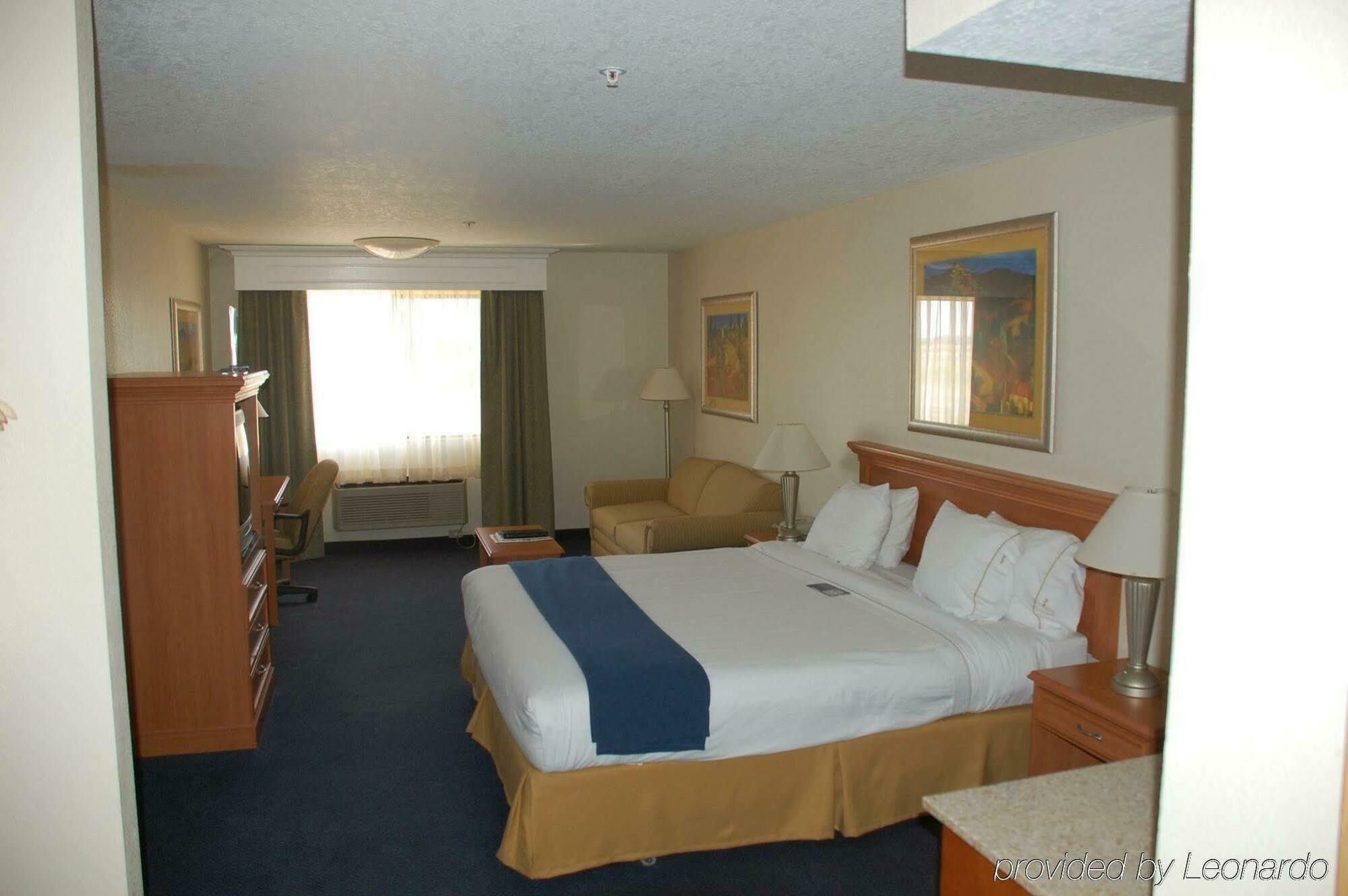 Holiday Inn Express Corning By Ihg Esterno foto